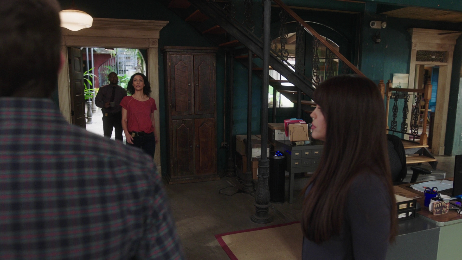VampireDiariesWorld-dot-nl_NCISNewOrleans7x13-0597.jpg