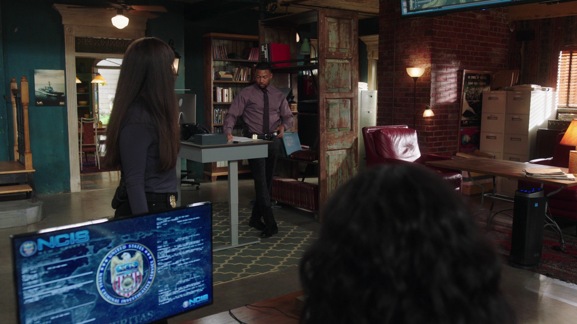 VampireDiariesWorld-dot-nl_NCISNewOrleans7x13-0915.jpg
