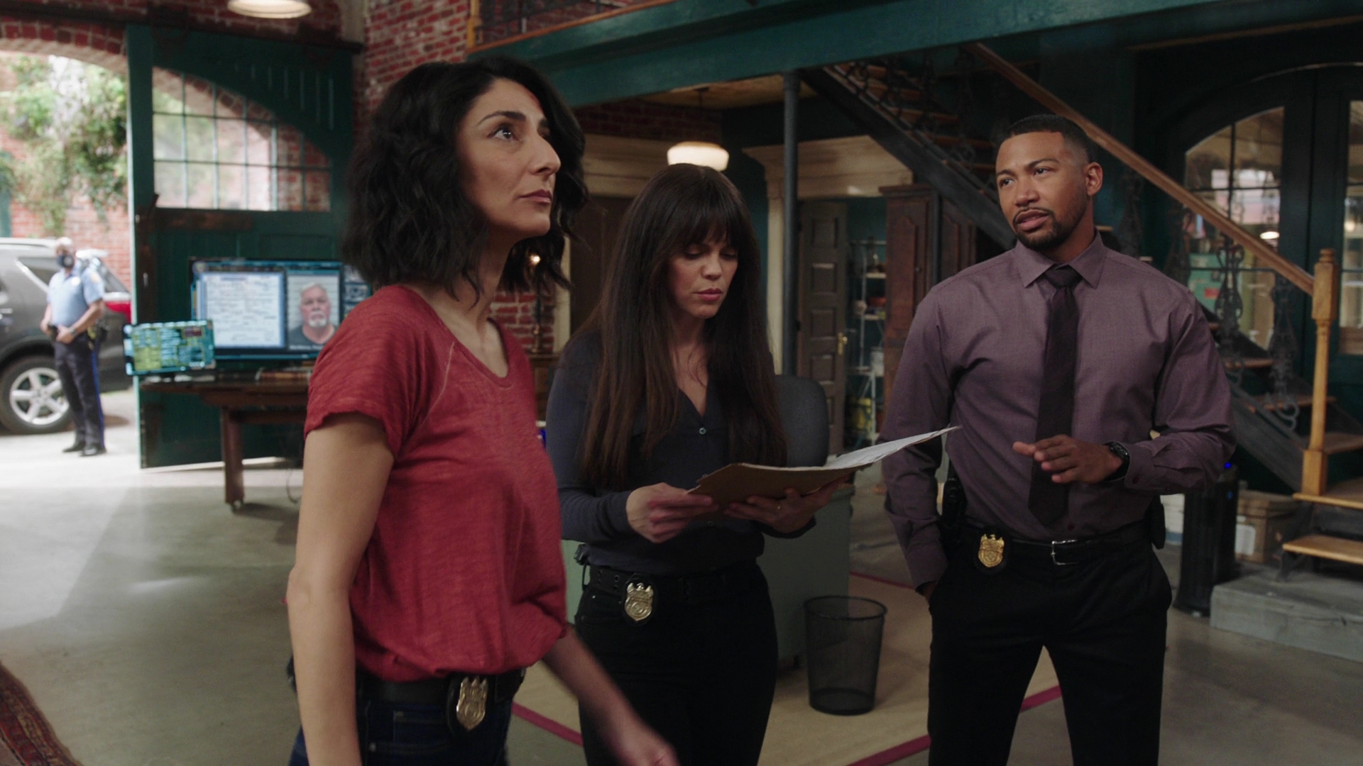 VampireDiariesWorld-dot-nl_NCISNewOrleans7x13-0926.jpg