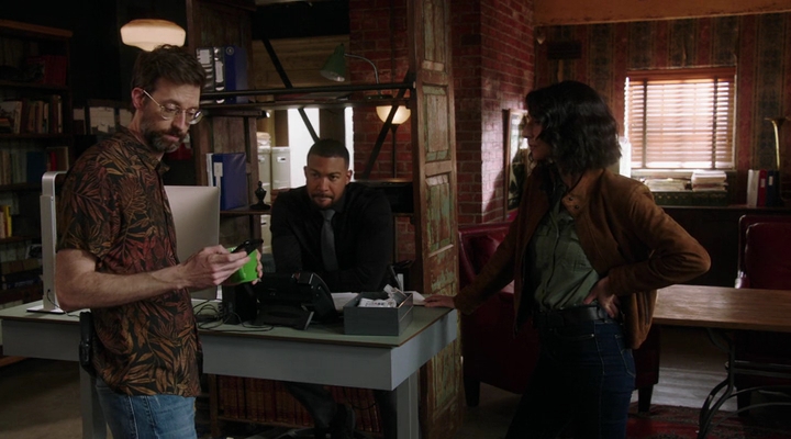 VampireDiariesWorld-dot-nl_NCISNewOrleans7x15-1927.jpg