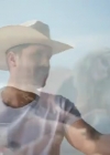 VampireDiariesWorld-dot-nl_DustinLynch-SmallTownBoy0511.jpg