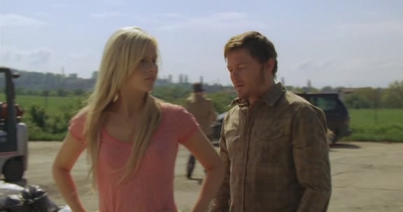 VampireDiairiesWorld-dot-org_TheMessenger2-TheScarecrow0374.jpg VampireDiairiesWorld-dot-org_TheMessenger2-TheScarecrow0374.jpg