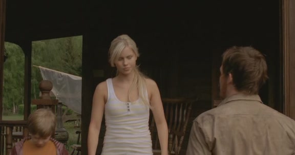 VampireDiairiesWorld-dot-org_TheMessenger2-TheScarecrow3865.jpg