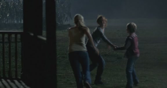 VampireDiairiesWorld-dot-org_TheMessenger2-TheScarecrow4572.jpg