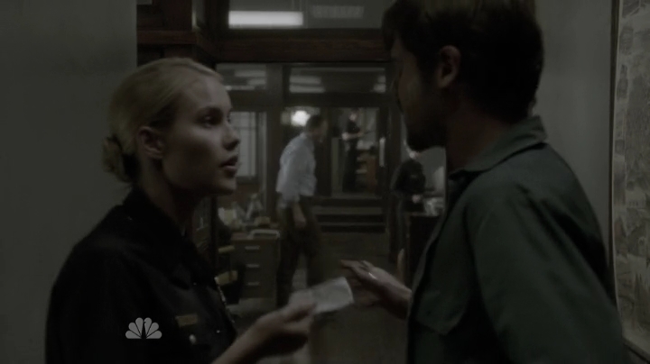VampireDiariesWorld-dot-org_Aquarius1x02-1681.jpg