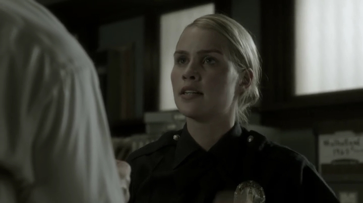 VampireDiariesWorld-dot-org_Aquarius1x03-0370.jpg