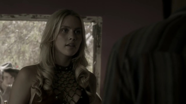 VampireDiariesWorld-dot-org_Aquarius1x03-0893.jpg