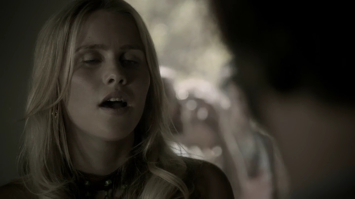 VampireDiariesWorld-dot-org_Aquarius1x03-0932.jpg