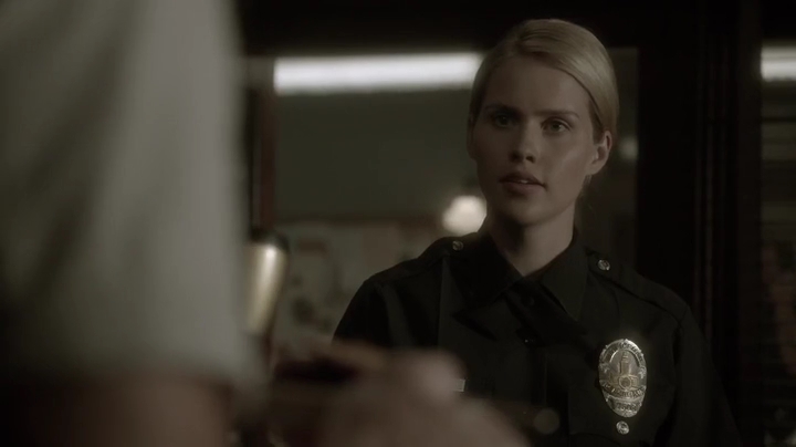 VampireDiariesWorld-dot-org_Aquarius1x06-1400.jpg