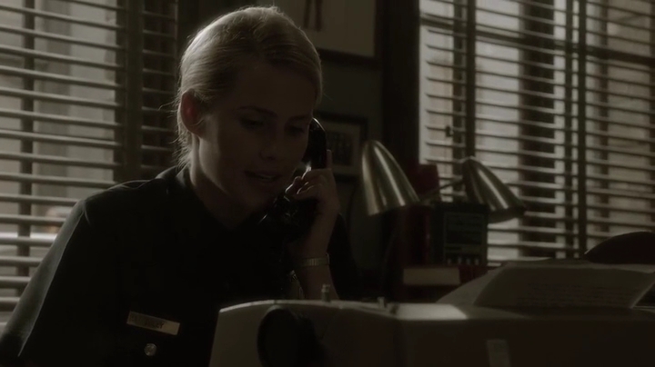 VampireDiariesWorld-dot-org_Aquarius1x06-1881.jpg