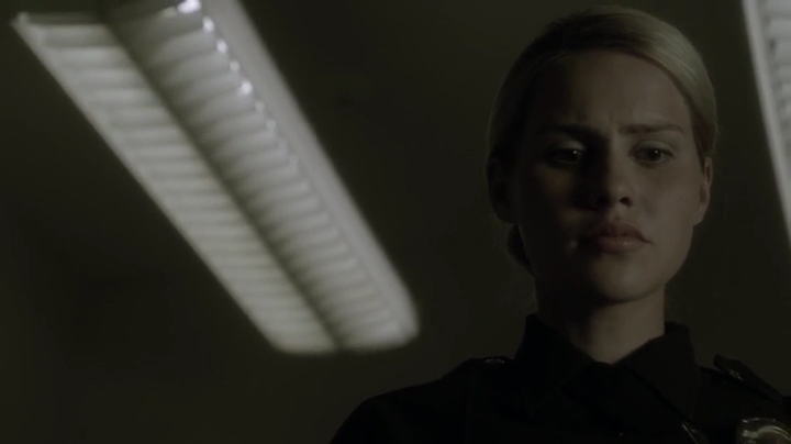 VampireDiariesWorld-dot-org_Aquarius1x06-1976.jpg