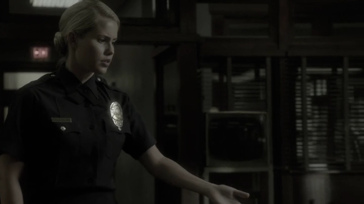 VampireDiariesWorld-dot-org_Aquarius1x07-0854.jpg