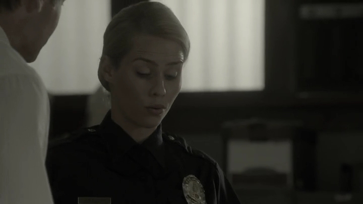 VampireDiariesWorld-dot-org_Aquarius1x07-0907.jpg