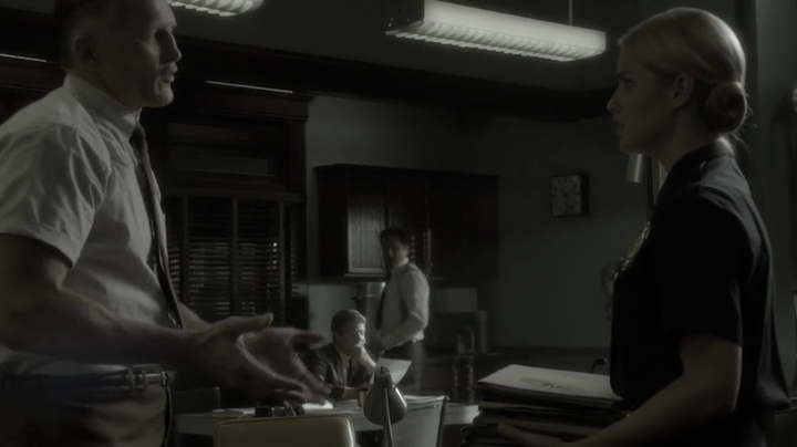 VampireDiariesWorld-dot-org_Aquarius1x07-0919.jpg