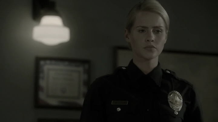 VampireDiariesWorld-dot-org_Aquarius1x07-0931.jpg