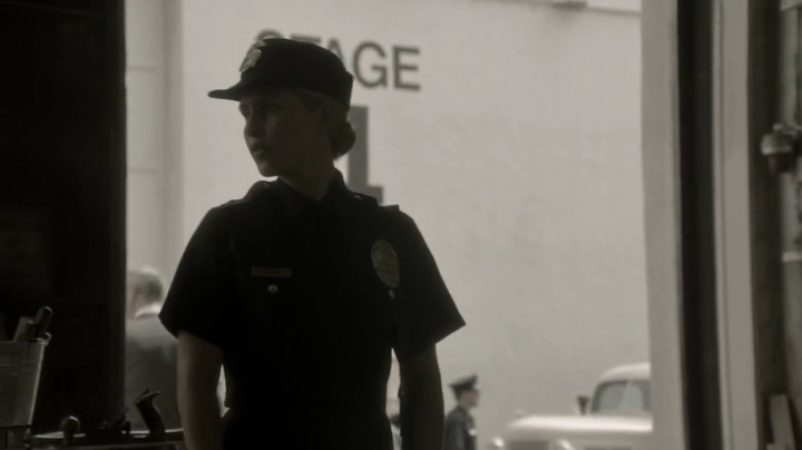 VampireDiariesWorld-dot-org_Aquarius1x07-1121.jpg
