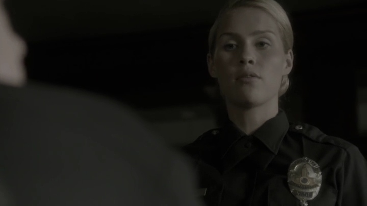 VampireDiariesWorld-dot-org_Aquarius1x07-1827.jpg