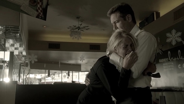 VampireDiariesWorld-dot-org_Aquarius1x09-1004.jpg