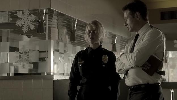 VampireDiariesWorld-dot-org_Aquarius1x09-1056.jpg VampireDiariesWorld-dot-org_Aquarius1x09-1056.jpg