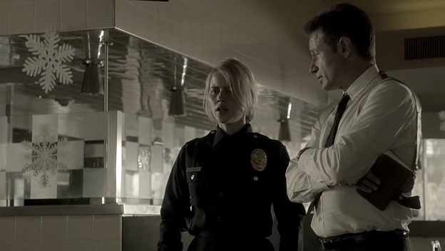 VampireDiariesWorld-dot-org_Aquarius1x09-1057.jpg VampireDiariesWorld-dot-org_Aquarius1x09-1057.jpg