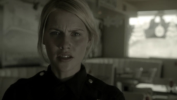 VampireDiariesWorld-dot-org_Aquarius1x09-1135.jpg