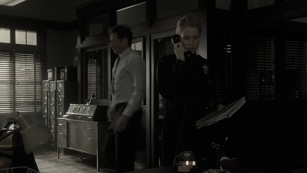 VampireDiariesWorld-dot-org_Aquarius1x12-2117.jpg