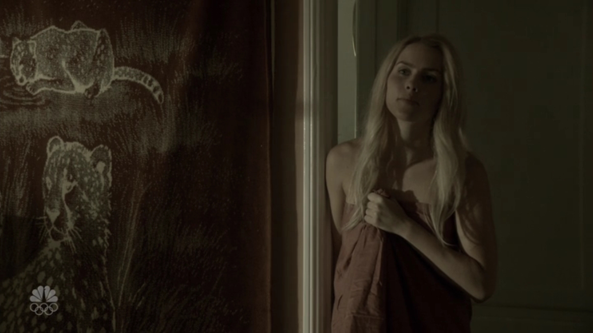 Charmed-Online-dot-NL-Aquarius2x01-1085.jpg Charmed-Online-dot-NL-Aquarius2x01-1085.jpg