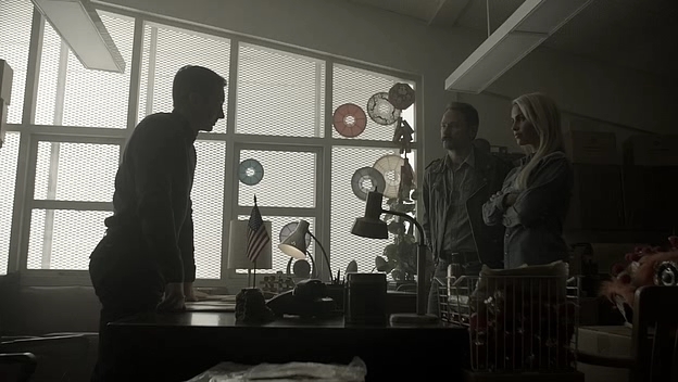 VampireDiariesWorld-dot-NL-Aquarius2x04-0816.jpg