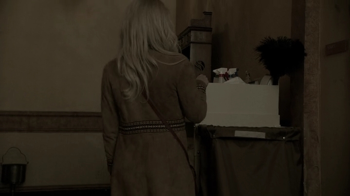 VampireDiariesWorld-dot-NL-Aquarius2x05-1418.jpg