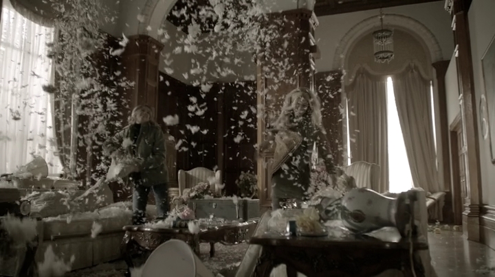 VampireDiariesWorld-dot-NL-Aquarius2x05-1499.jpg