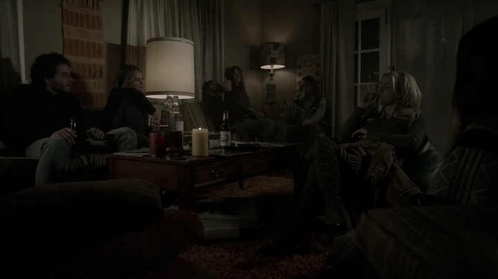 VampireDiariesWorld-dot-NL-Aquarius2x05-2070.jpg