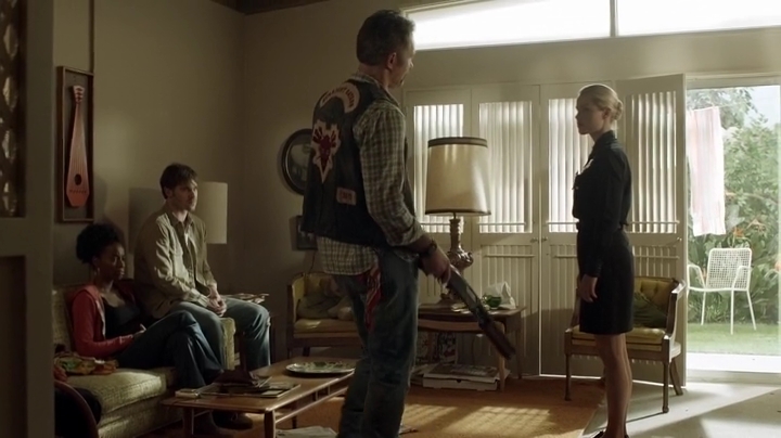 VampireDiariesWorld-dot-NL-Aquarius2x11-1830.jpg