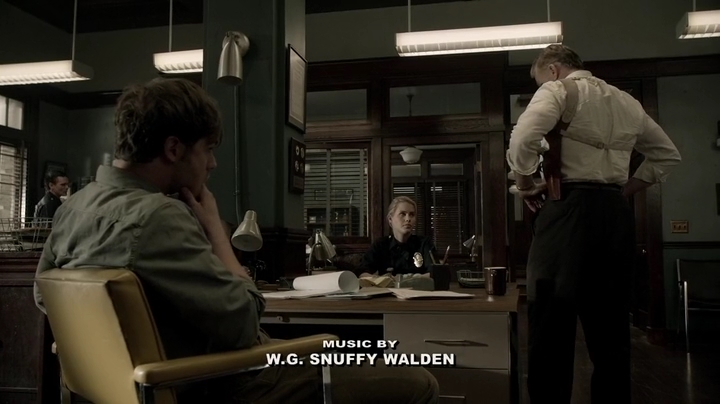 VampireDiariesWorld-dot-NL-Aquarius2x13-0326.jpg