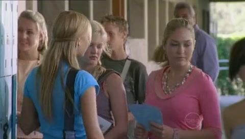 VampireDiariesWorld-dot-Org_H2OJustAddWaterS01E02-0271.jpg
