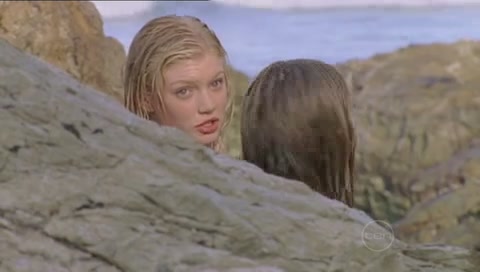 VampireDiariesWorld-dot-Org_H2OJustAddWaterS01E02-0877.jpg VampireDiariesWorld-dot-Org_H2OJustAddWaterS01E02-0877.jpg