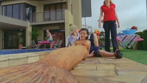 VampireDiariesWorld-dot-Org_H2OJustAddWaterS01E02-1150.jpg