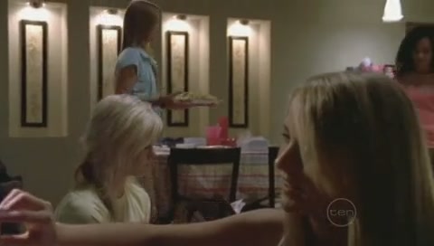 VampireDiariesWorld-dot-Org_H2OJustAddWaterS01E04-0649.jpg VampireDiariesWorld-dot-Org_H2OJustAddWaterS01E04-0649.jpg