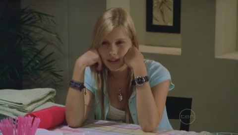VampireDiariesWorld-dot-Org_H2OJustAddWaterS01E04-0791.jpg