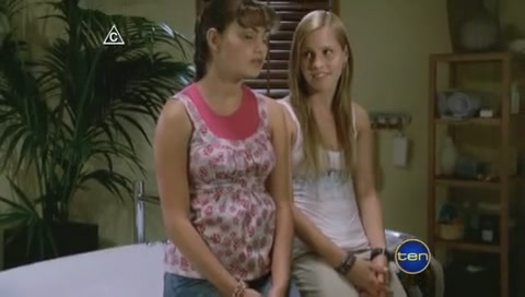 VampireDiariesWorld-dot-Org_H2OJustAddWaterS01E04-1166.jpg