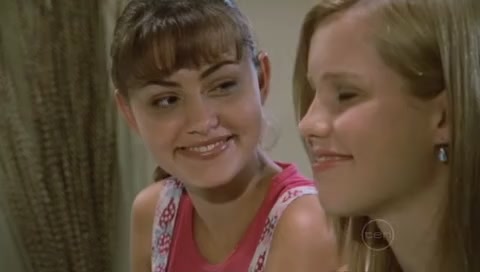 VampireDiariesWorld-dot-Org_H2OJustAddWaterS01E04-1193.jpg