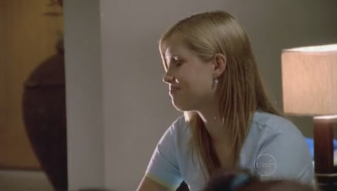 VampireDiariesWorld-dot-Org_H2OJustAddWaterS01E04-1220.jpg