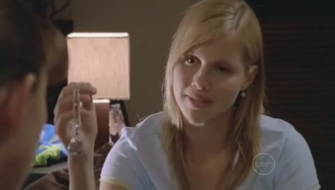 VampireDiariesWorld-dot-Org_H2OJustAddWaterS01E04-1249.jpg