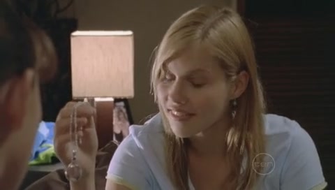 VampireDiariesWorld-dot-Org_H2OJustAddWaterS01E04-1255.jpg