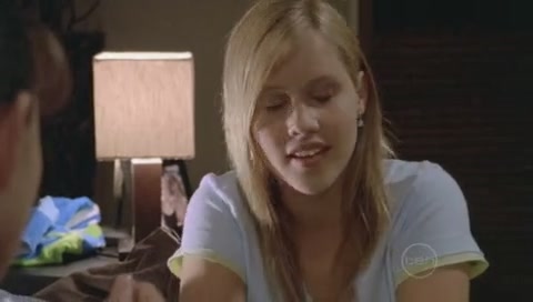 VampireDiariesWorld-dot-Org_H2OJustAddWaterS01E04-1261.jpg