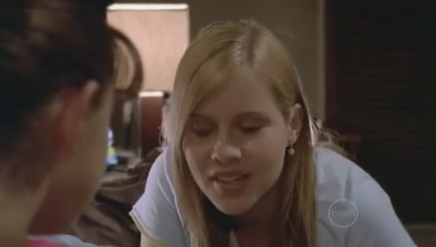 VampireDiariesWorld-dot-Org_H2OJustAddWaterS01E04-1266.jpg