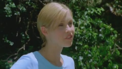 VampireDiariesWorld-dot-Org_H2OJustAddWaterS01E05-0076.jpg
