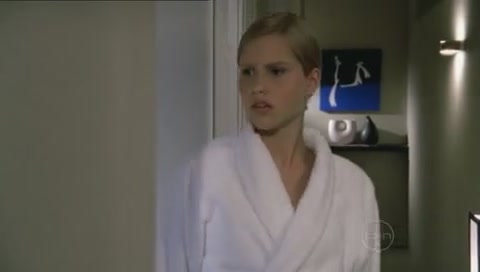 VampireDiariesWorld-dot-Org_H2OJustAddWaterS01E05-0620.jpg
