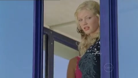 VampireDiariesWorld-dot-Org_H2OJustAddWaterS01E05-0961.jpg