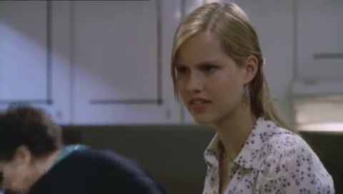 VampireDiariesWorld-dot-Org_H2OJustAddWaterS01E06-0321.jpg