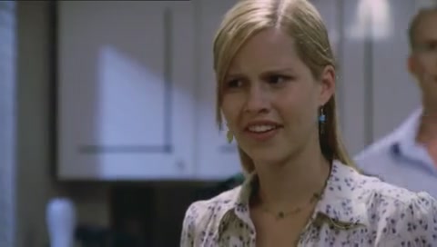 VampireDiariesWorld-dot-Org_H2OJustAddWaterS01E06-0332.jpg